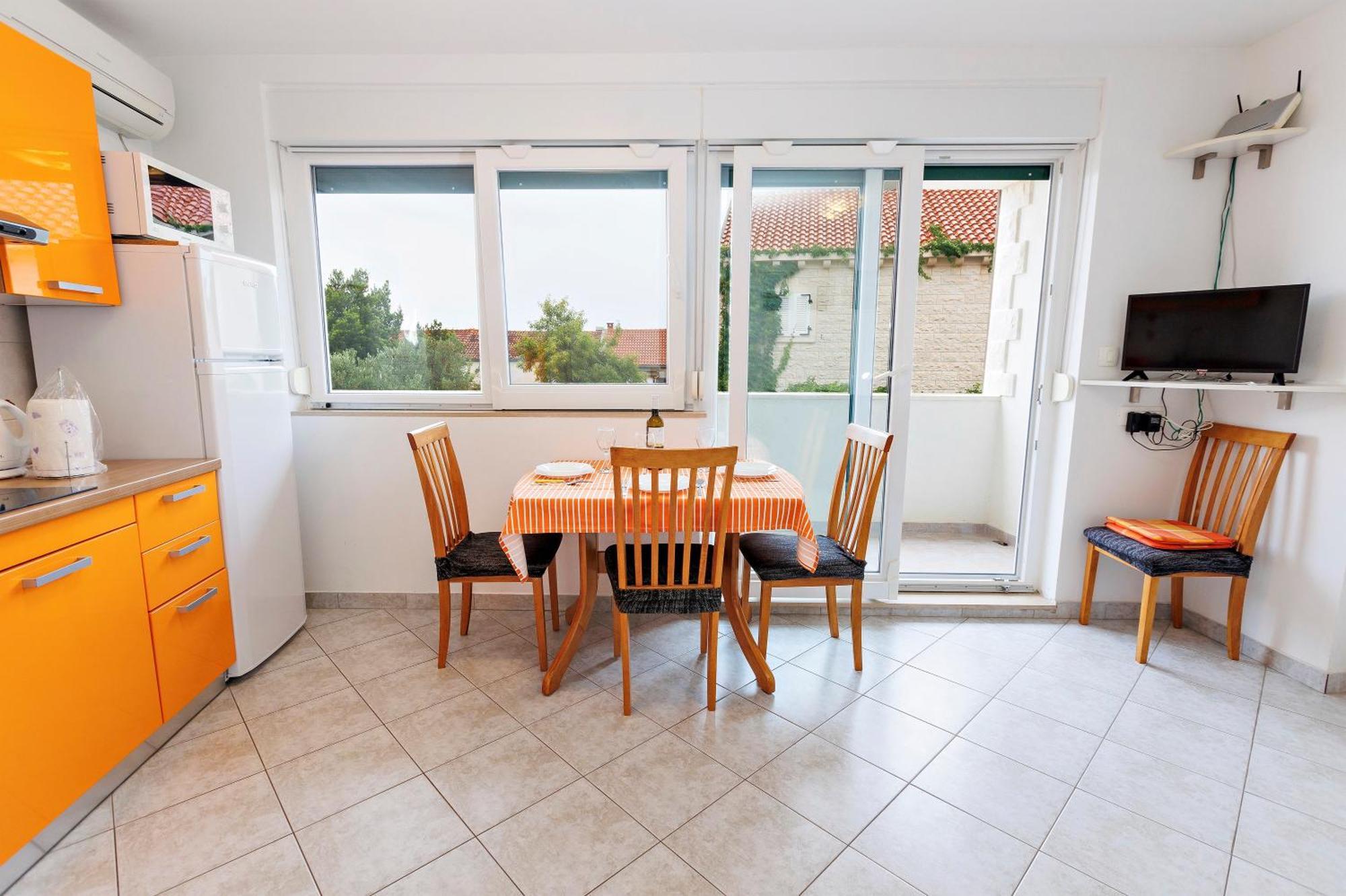 Apartments Baricevic Bol Extérieur photo